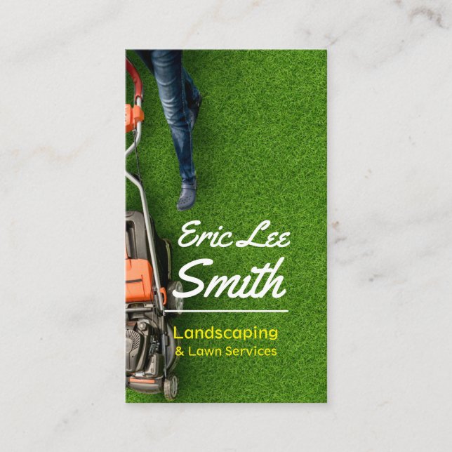 Landscaping/Lawn care/Gardener Business Card (Front)