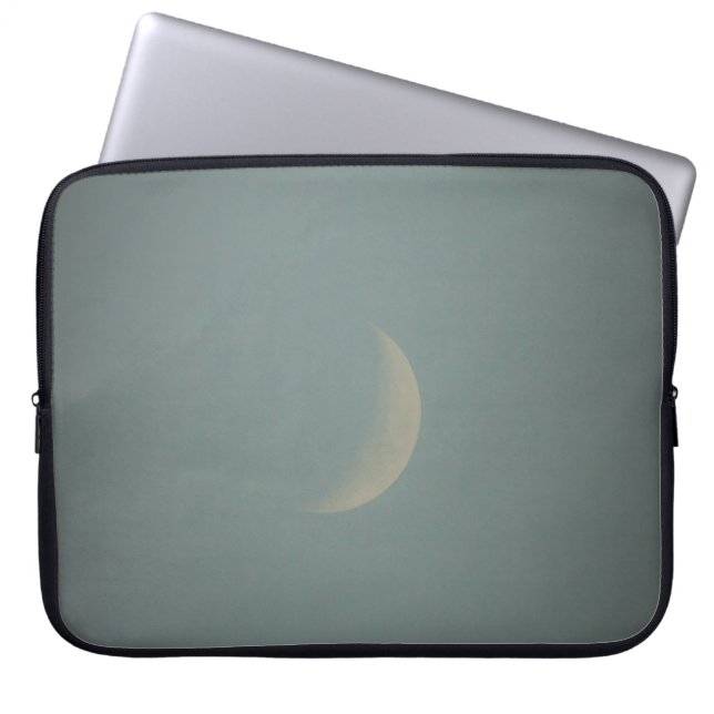 LAPTOP SLEEVE STYLE DESIGN (Front)
