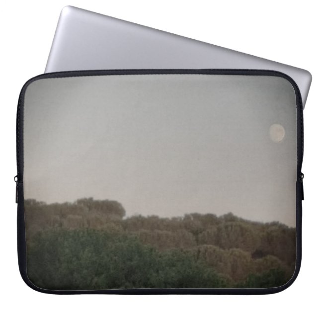 LAPTOP SLEEVE STYLE DESIGN (Front)