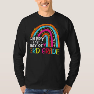 Last Day Of 3rd Grade Teacher Leopard Rainbow Grad T-Shirt