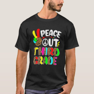 Last Day Of School Leopard Peace Out 3rd Grade Gra T-Shirt
