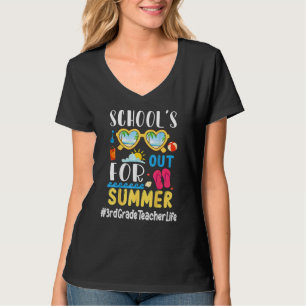 Last Day Of School Schools Out For Summer3rd Grade T-Shirt