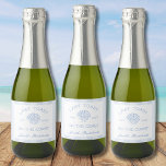 Last Toast On The Coast Bachelorette Party Favour Sparkling Wine Label<br><div class="desc">Last Toast On The Coast Bachelorette Party Favour Sparkling Wine Labels. Add a personal touch to your coastal bach party with these personalised bottle labels. Featuring a a chic light blue striped background and seashell,  this design brings a fresh beach vibe to your party.</div>