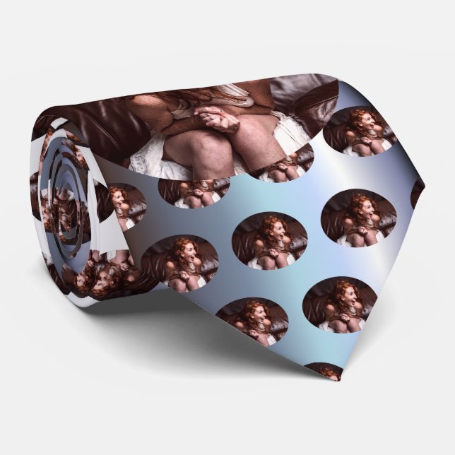 Laughing Young Actress Tie (Rolled)