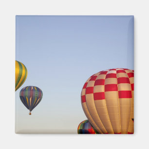 Launching hot air balloons magnet