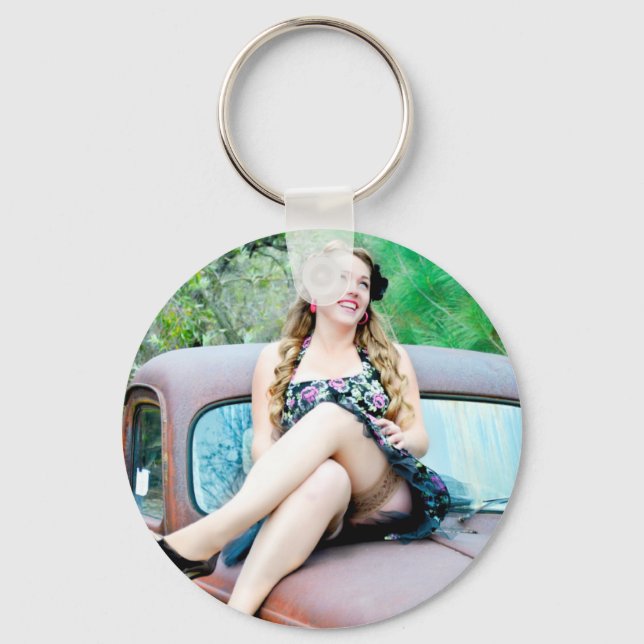 lauren key ring (Front)