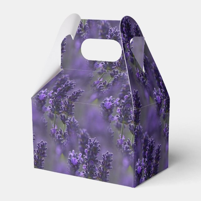 Lavender Gable Favour Box (Back Side)