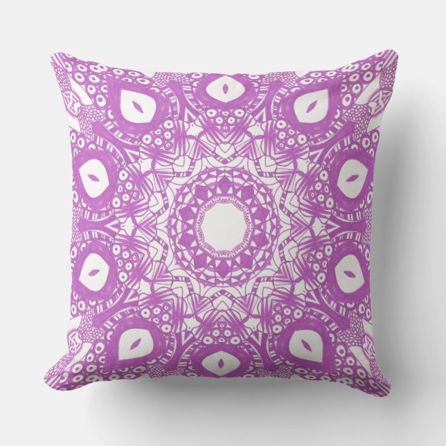 Lavender Light Purple Kaleidoscope Mandala Pillows (Front)