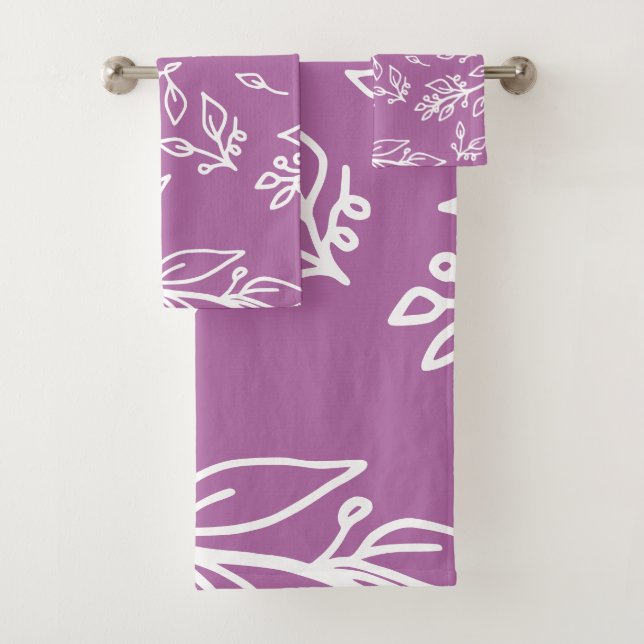 Lavender purple Floral Bath Towel Set (Insitu)