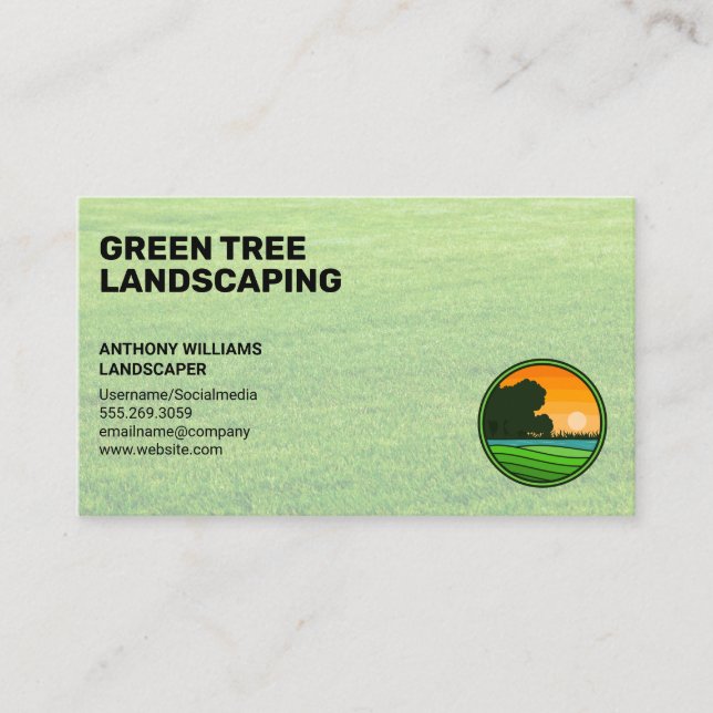Lawn | Landscaping Logo Business Card (Front)