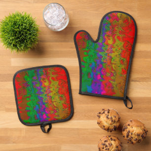 "Layered in Colour" Oven Mitt & Potholder Set