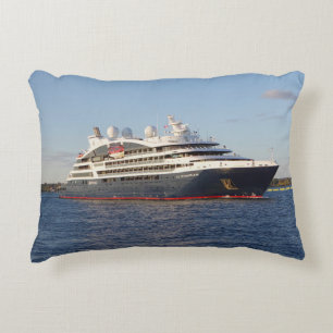 Le Champlain accent pillow