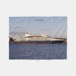 Le Champlain fleece blanket