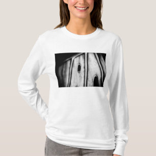 leaf is home T-Shirt