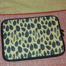 Leaf Pattern Laptop Sleeve