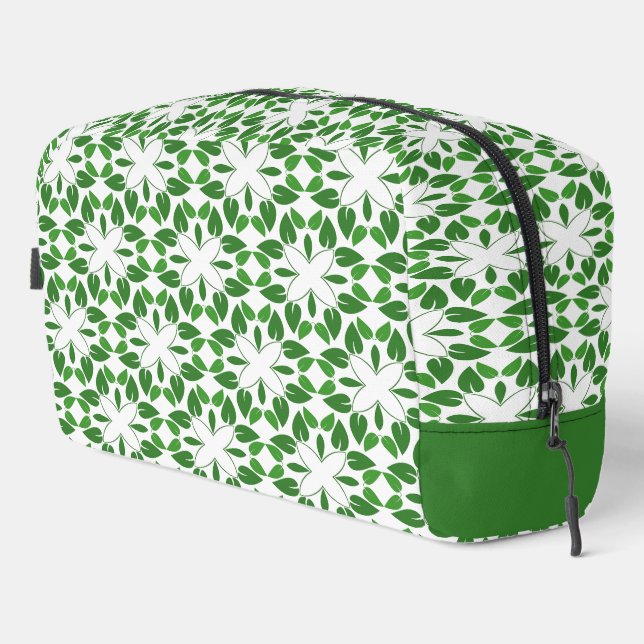 Leaf Pattern, Pattern Of Leaves, Green Leaves Dopp Kit (Right Corner)