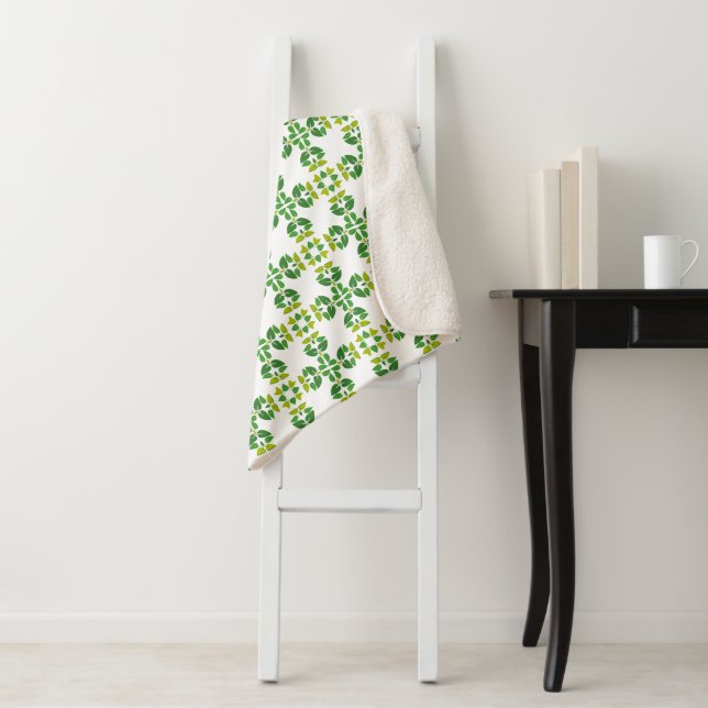 Leaf Pattern, Pattern Of Leaves, Green Leaves Sherpa Blanket (In Situ)