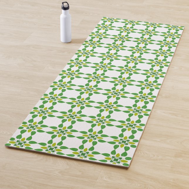 Leaf Pattern, Pattern Of Leaves, Green Leaves Yoga Mat (In Situ)