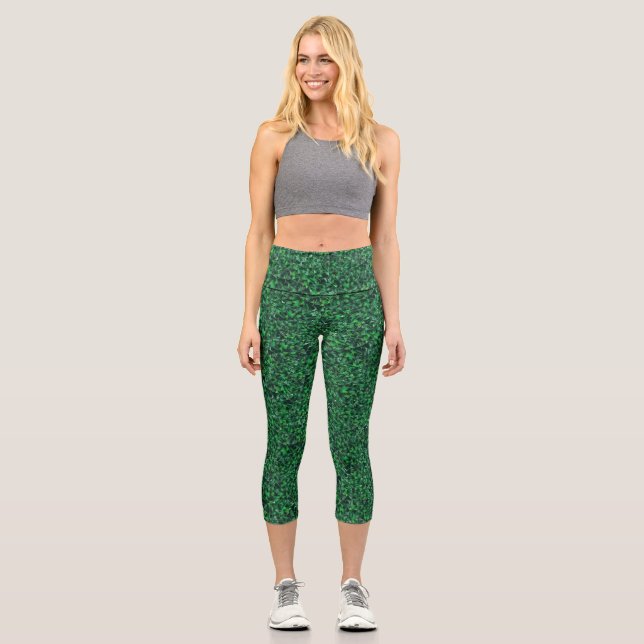 Leafy Elegance Botanical Pattern Capri Leggings (Front)