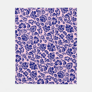 Leaves pattern.13.bw Lpink BG Fleece Blanket