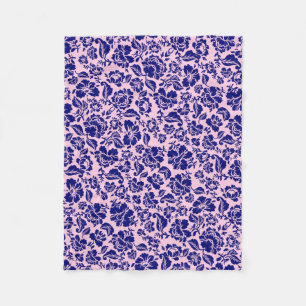 Leaves pattern.13.bw Lpink BG Fleece Blanket