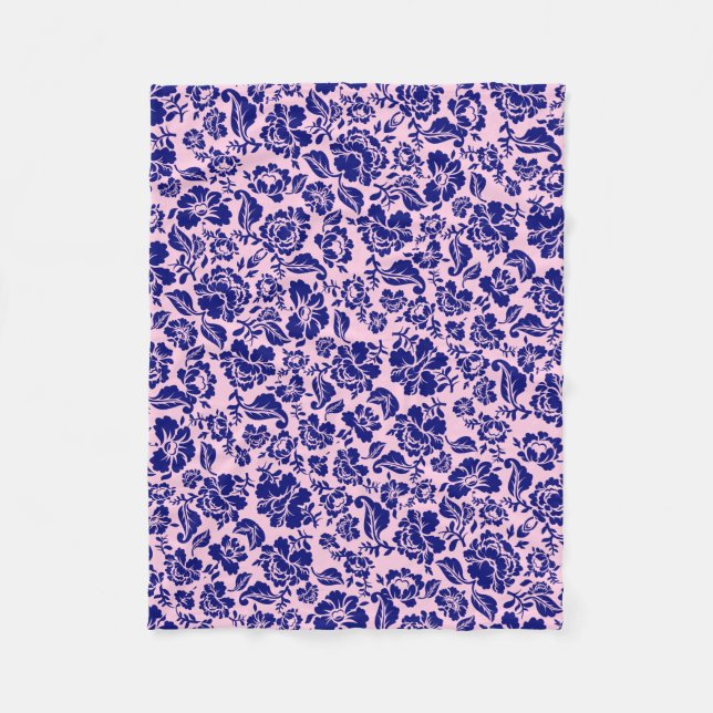 Leaves pattern.13.bw Lpink BG Fleece Blanket (Front)