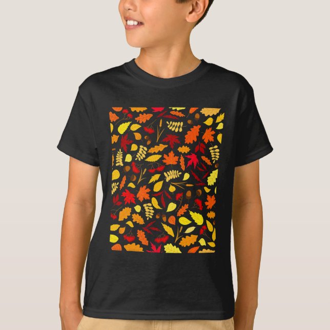 Leaves Pattern Fall Design Acorns Wheat  T-Shirt (Front)