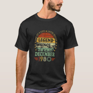 Legend Since December 1980 42nd Birthday 42 Year O T-Shirt