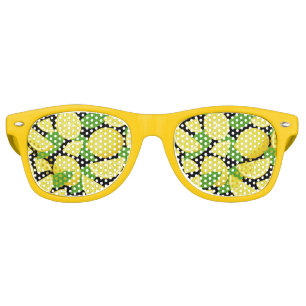 Lemon Background Retro Sunglasses