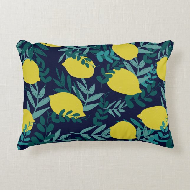 Lemons and leaves pattern decorative cushion (Front)