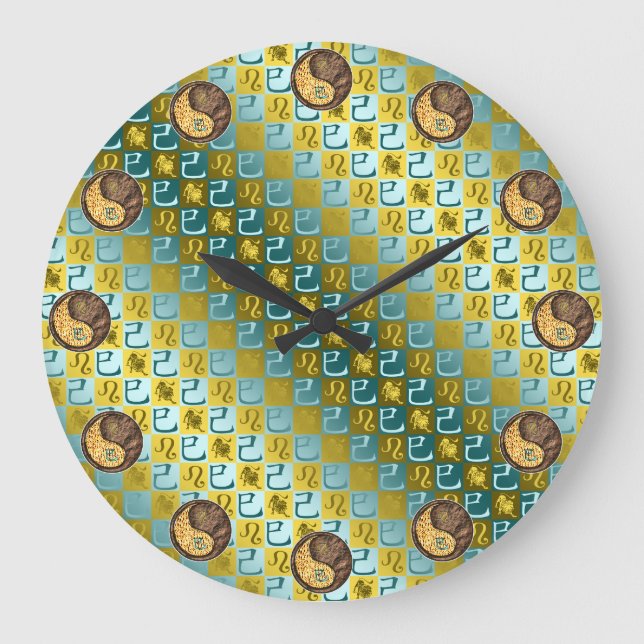 Leo & Earth Snake Large Clock (Front)