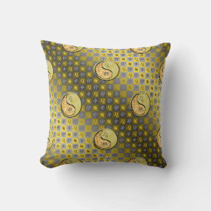 Leo & Metal Rabbit Cushion