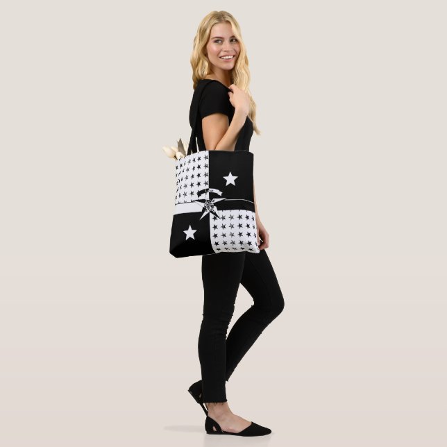 Leo Tote Bag (On Model)