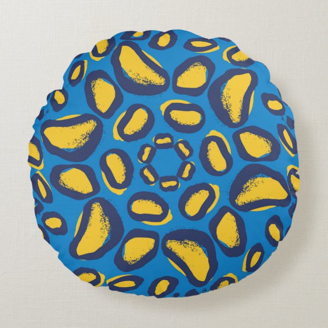 Leopard animal print pattern round cushion (Front)