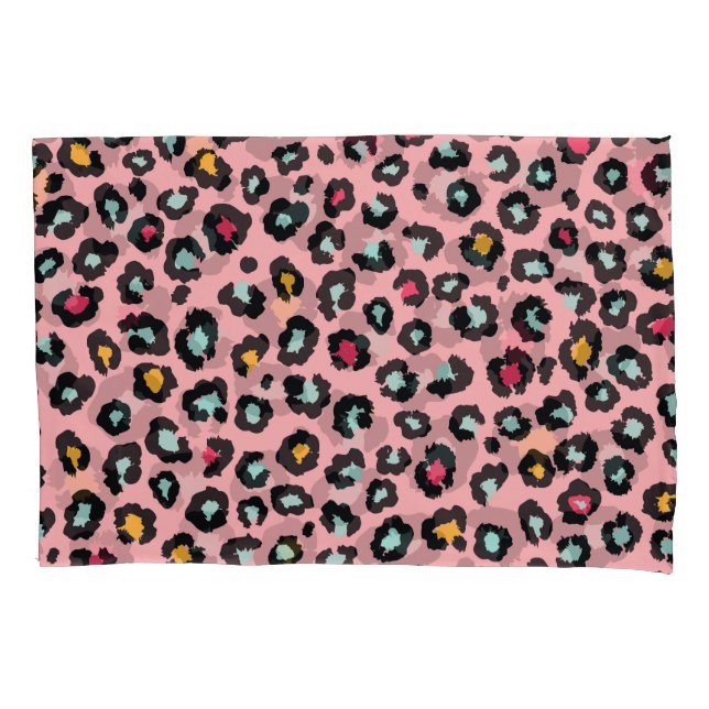 Leopard Exotic: Colourful Seamless Fun. Pillowcase (Front)