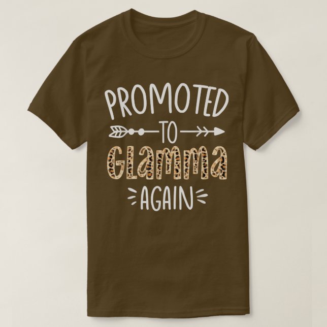 Leopard Pregnancy Announcement Soon To Be Glamma A T-Shirt (Design Front)