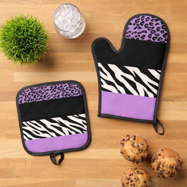 Leopard Print, Zebra Print, Animal Print, Purple Oven Mitt & Pot Holder Set (Top Down)