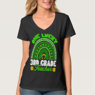 Leopard Rainbow One Lucky 3rd Grade Teacher St Pat T-Shirt