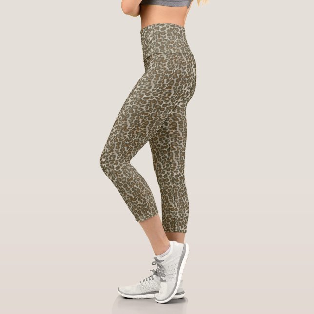  Leopard-skin  Capri Leggings (Left)