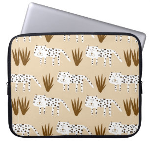 Leopard skin pattern laptop sleeve