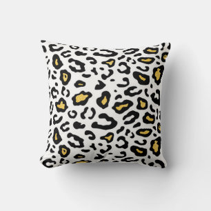 Leopard skin seamless pattern cushion