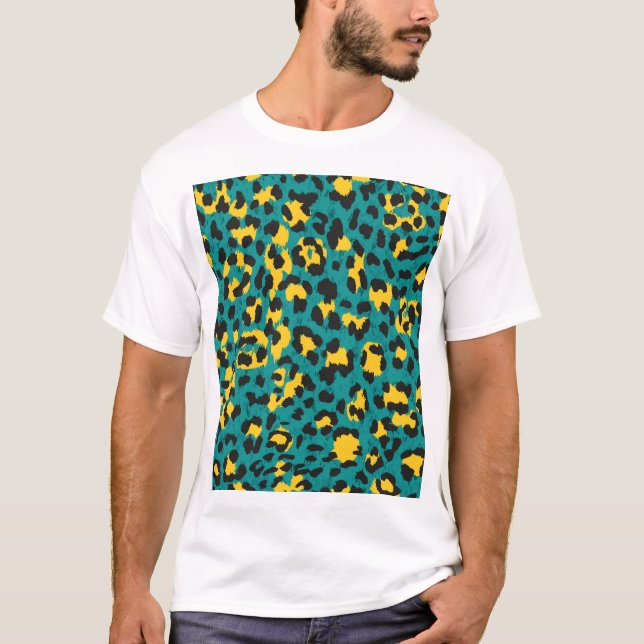 Leopard Skin: Vintage Texture Pattern T-Shirt (Front)