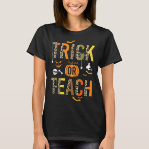 Leopard Trick Or Teach Halloween School Fall Autum T-Shirt