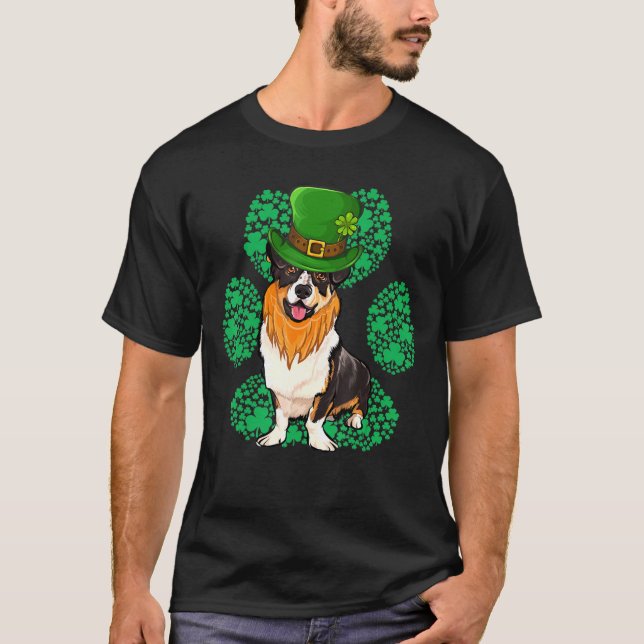 Leprechaun Cardigan Welsh Corgi St Patricks Day Sh T-Shirt (Front)