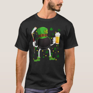 Leprechaun Hockey Puck Stick & Glass Of Beer St Pa T-Shirt