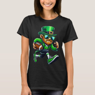 Leprechaun Playing Footll St Patricks Day Sport Me T-Shirt