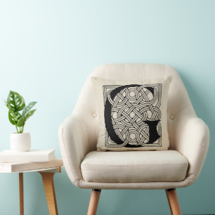Letter G Monogram Vintage Celtic Knot Print Cushion