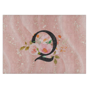 Letter Q Cutting Board