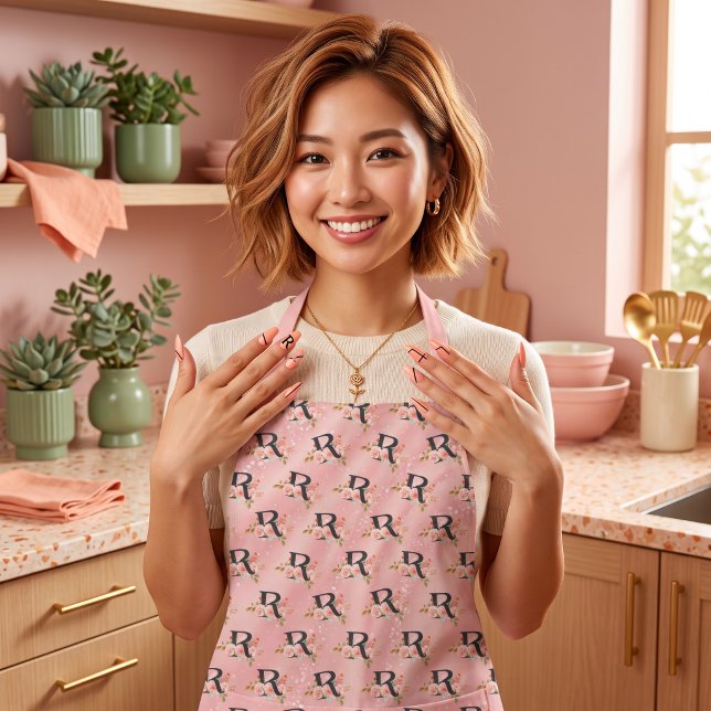 Letter R Apron (Creator Uploaded)