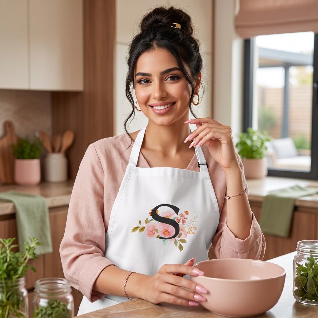 Letter S Long Apron (Creator Uploaded)